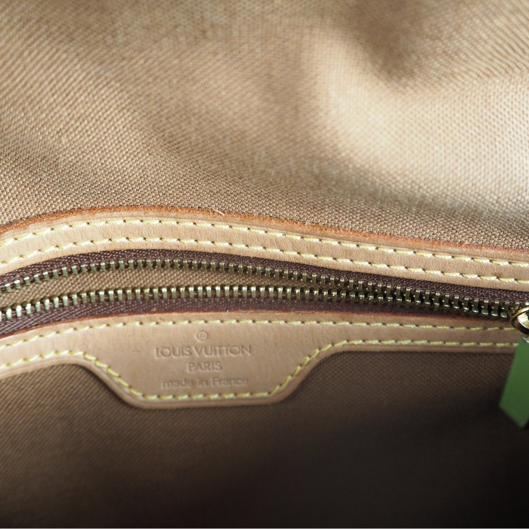 Louis Vuitton - Mini looping