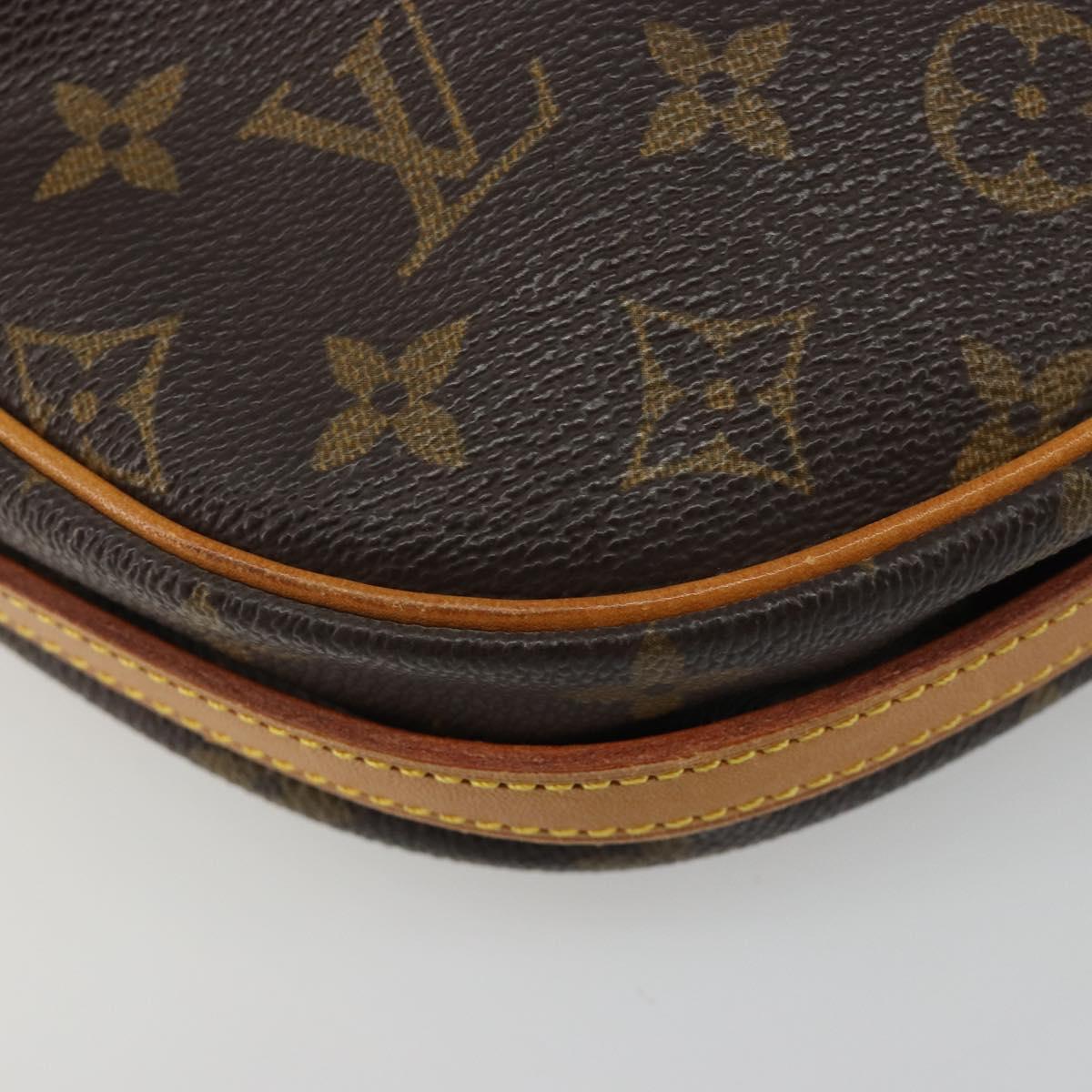 Louis Vuitton - Jeune fille MM