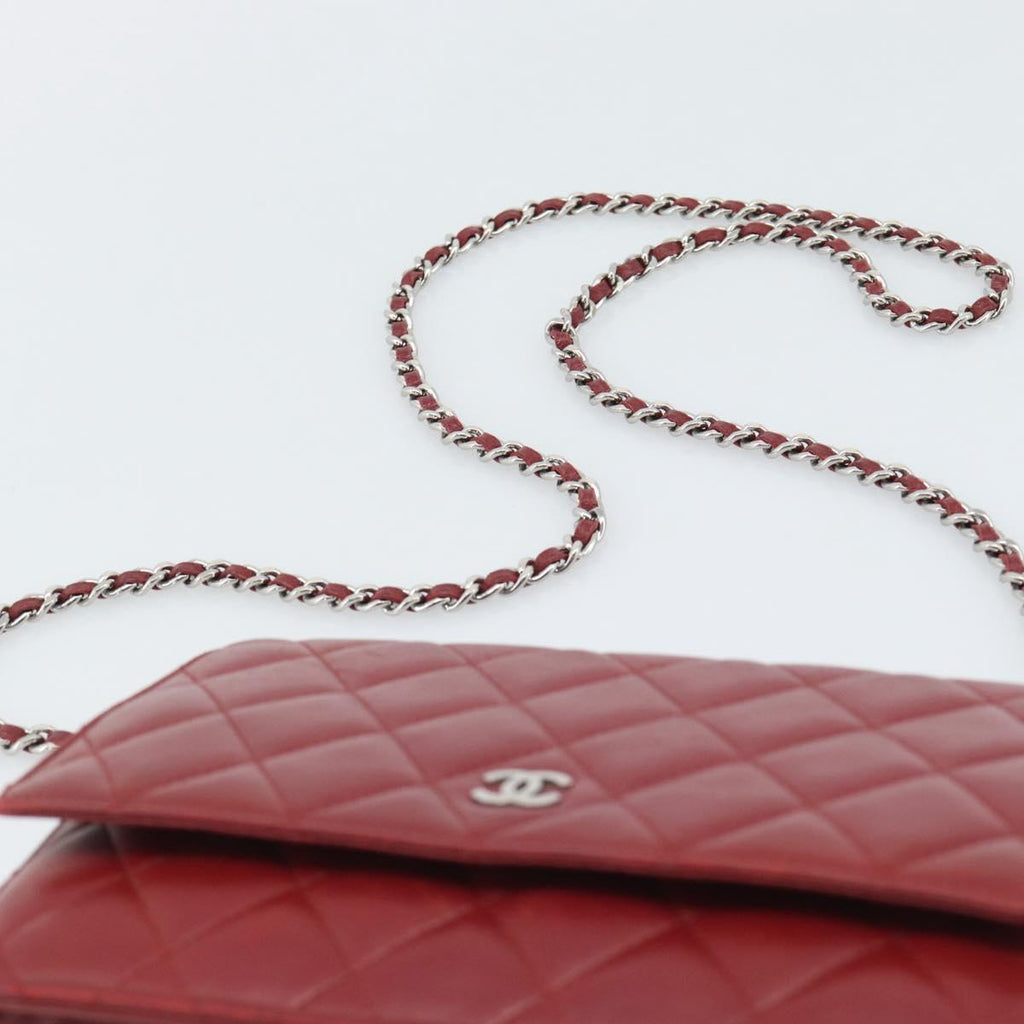 Chanel - WOC red