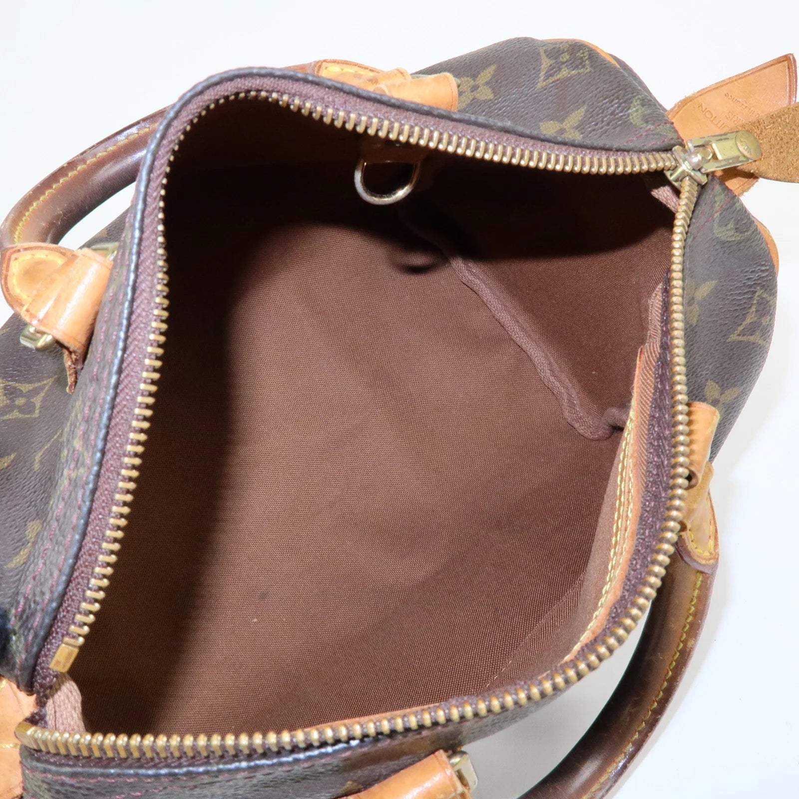Louis Vuitton - Speedy 25