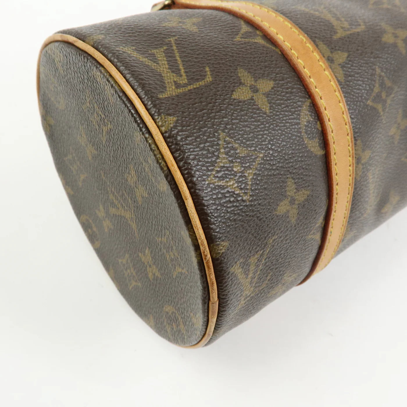 Louis Vuitton - Papillon 26