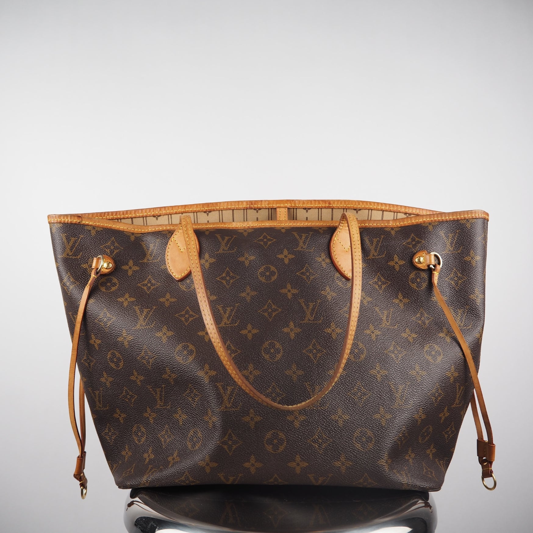 Louis Vuitton - Neverfull MM