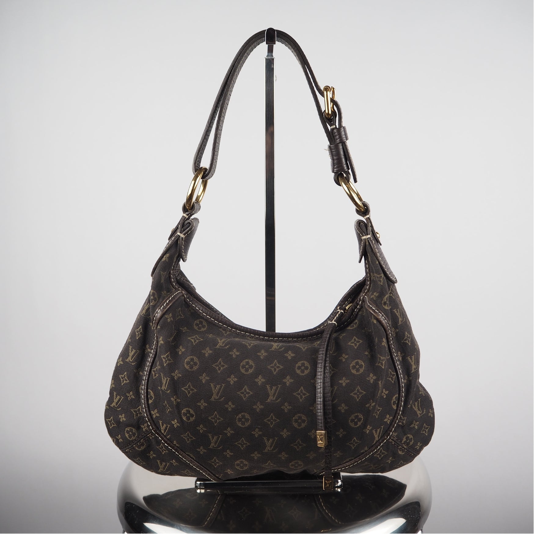 Louis Vuitton - Manon PM
