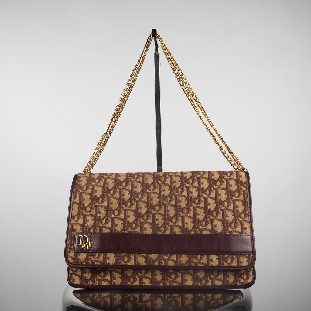 Dior - Chain Clutch