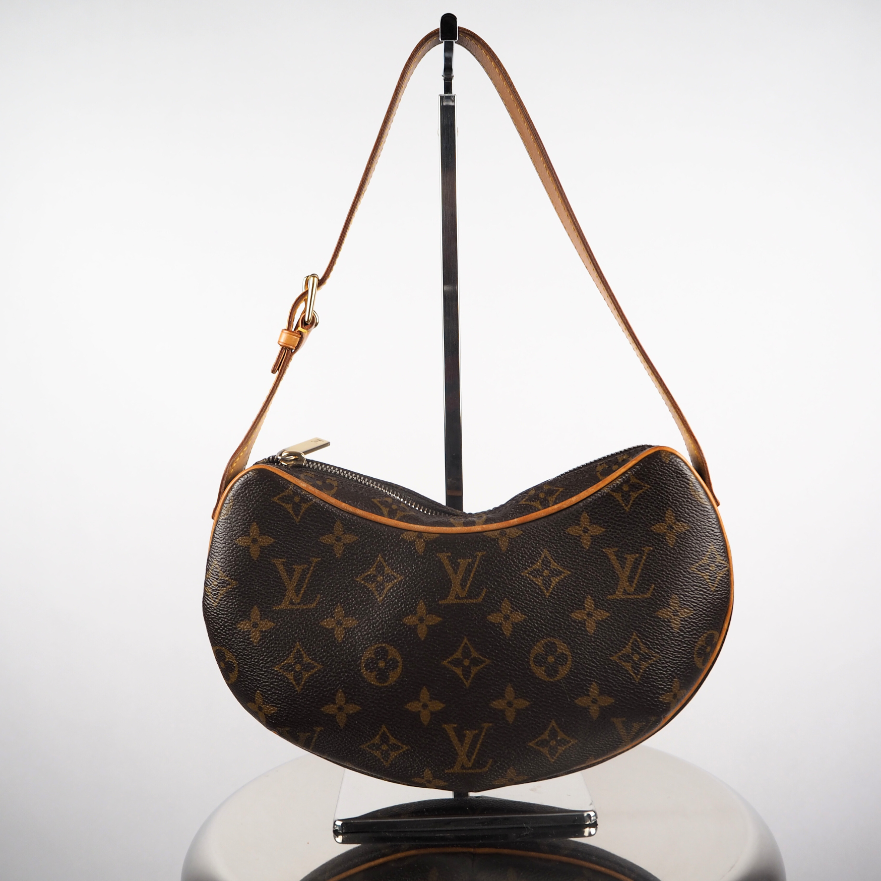 Louis Vuitton - Croissant pm