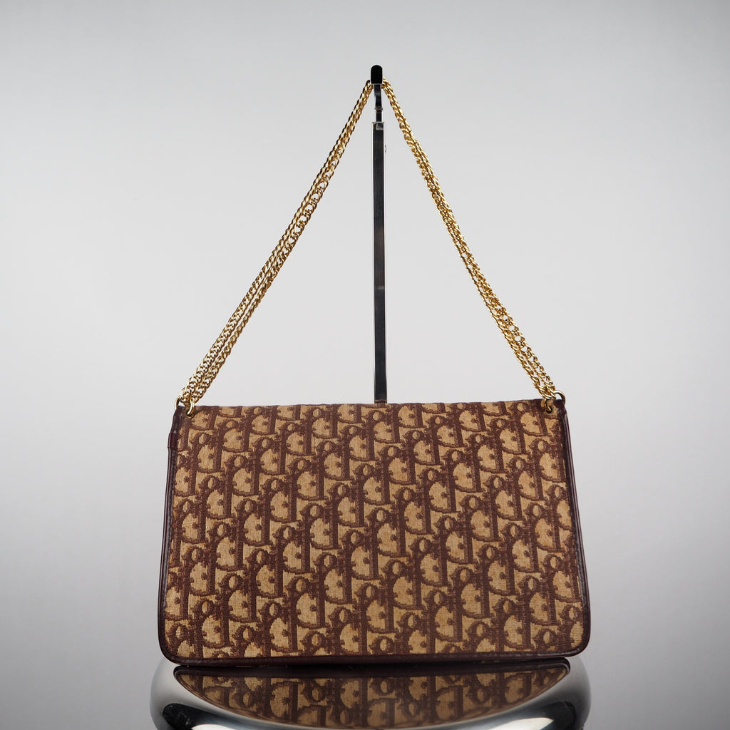 Dior - Chain Clutch