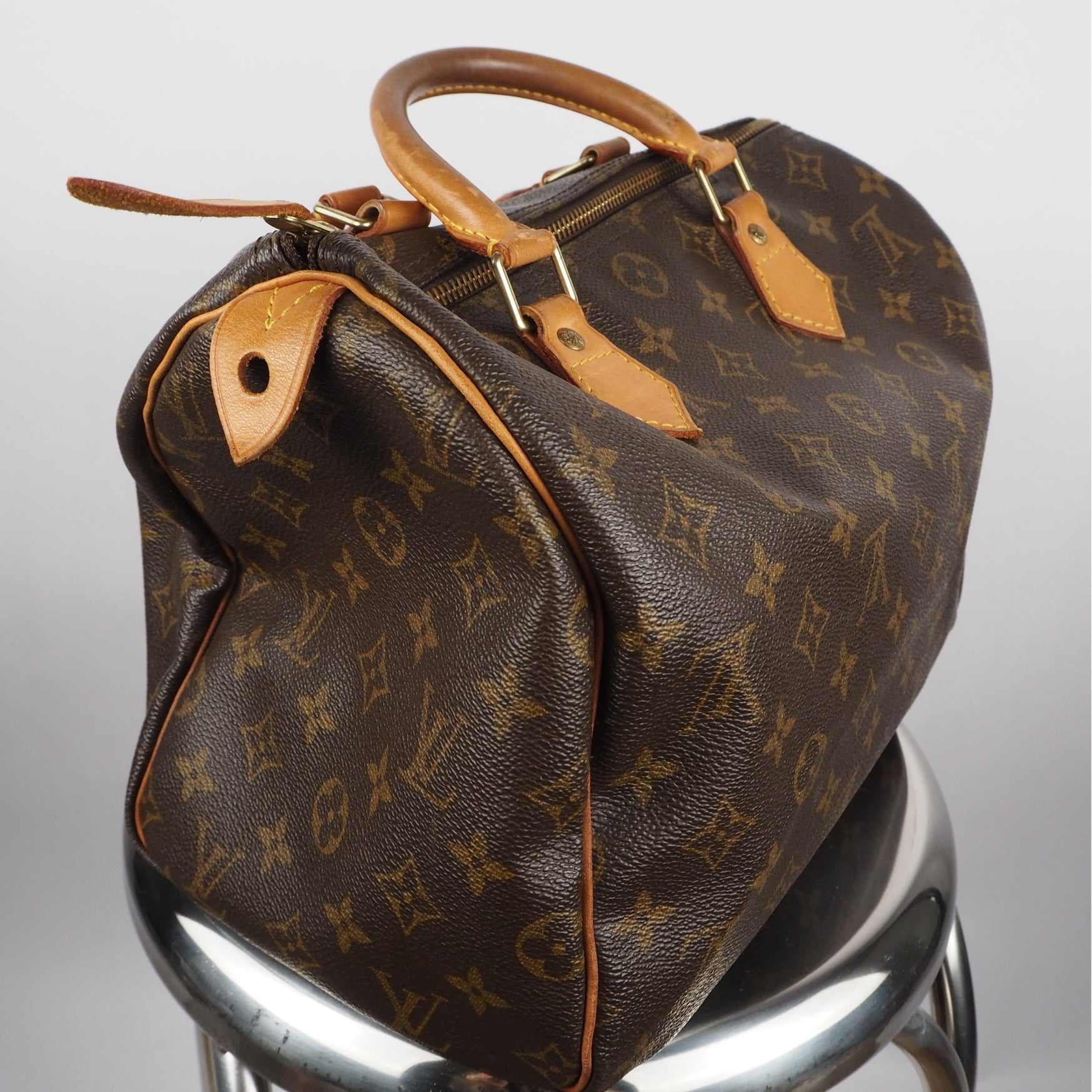 Louis Vuitton - Speedy 30