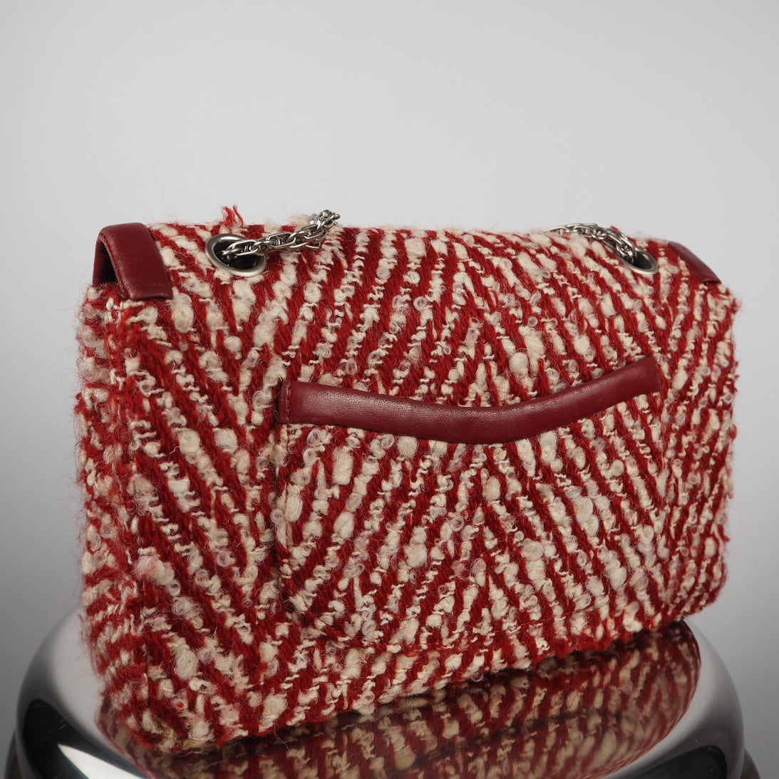 Chanel - Tweed Red