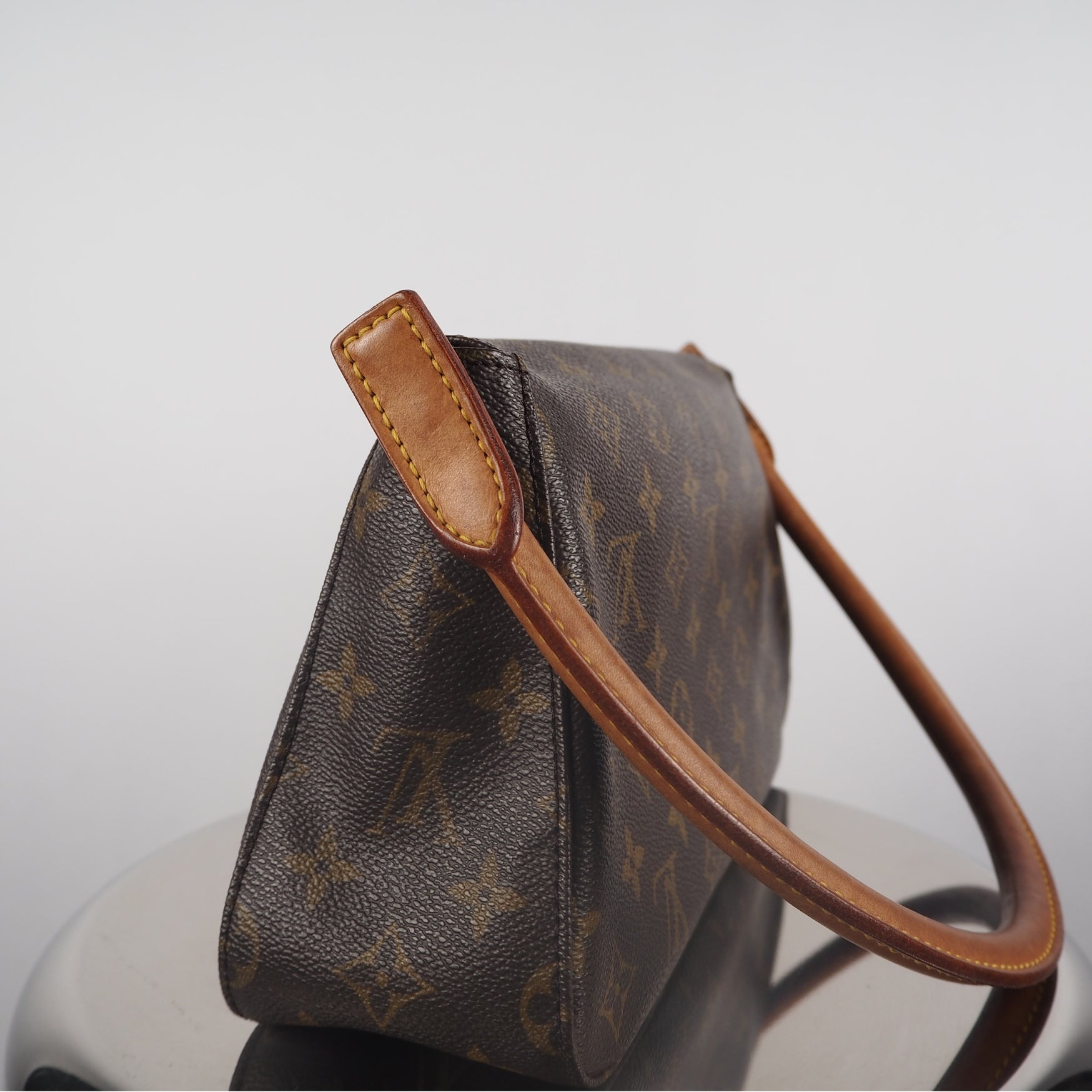 Louis Vuitton - Mini looping