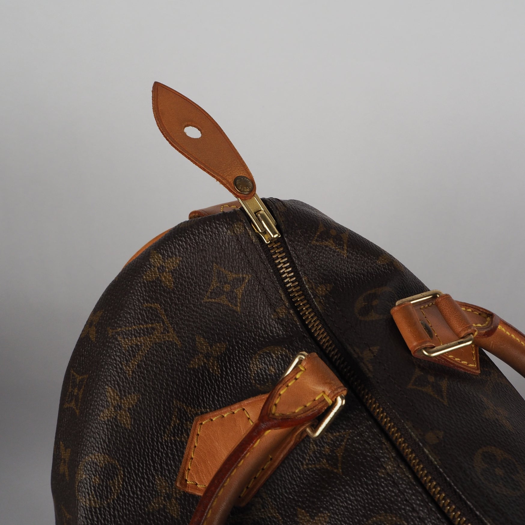 Louis Vuitton - Speedy 30