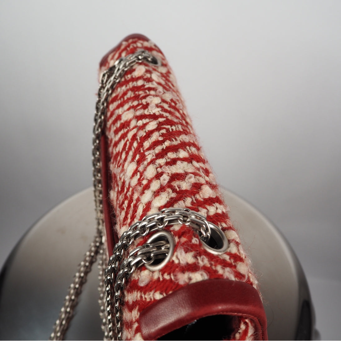 Chanel - Tweed Red