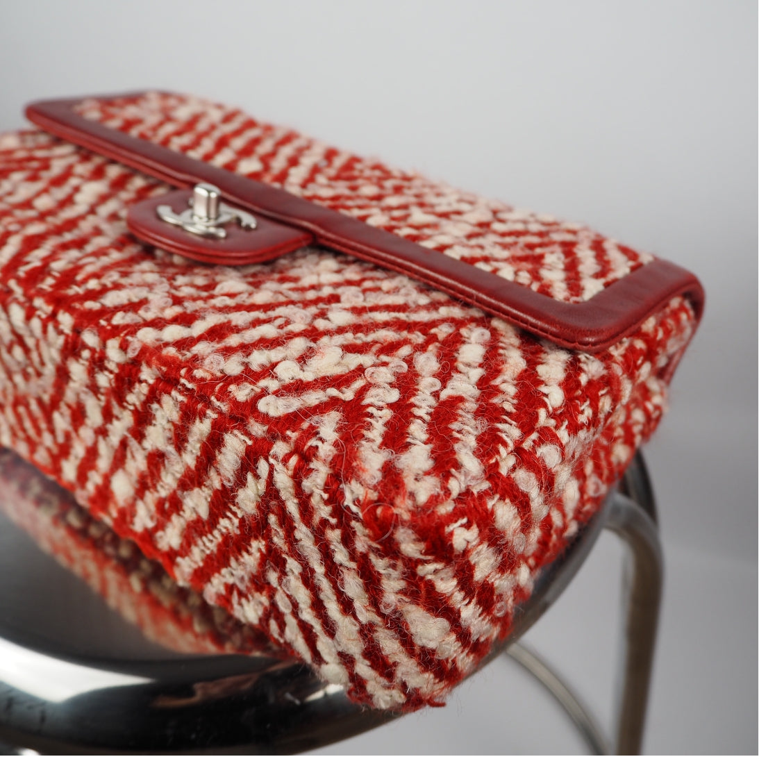 Chanel - Tweed Red