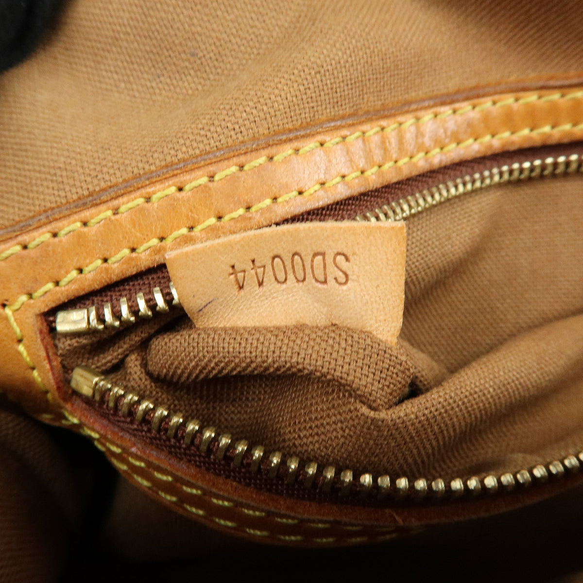 Louis Vuitton - Mini looping