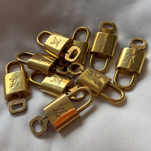 Louis Vuitton - Lock