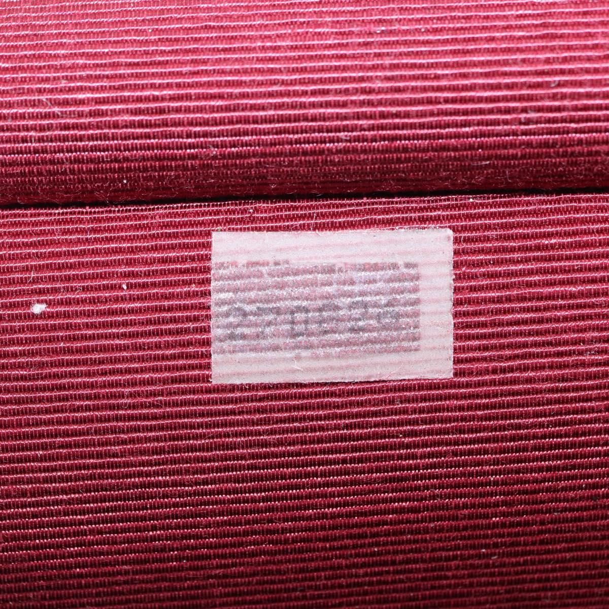 Chanel - V stich chain shoulder
