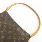 Louis Vuitton - Looping MM