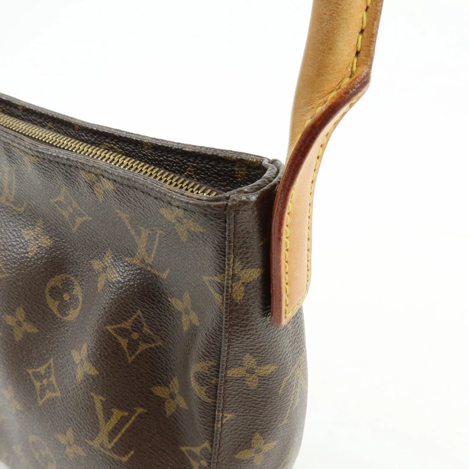 Louis Vuitton - Looping MM