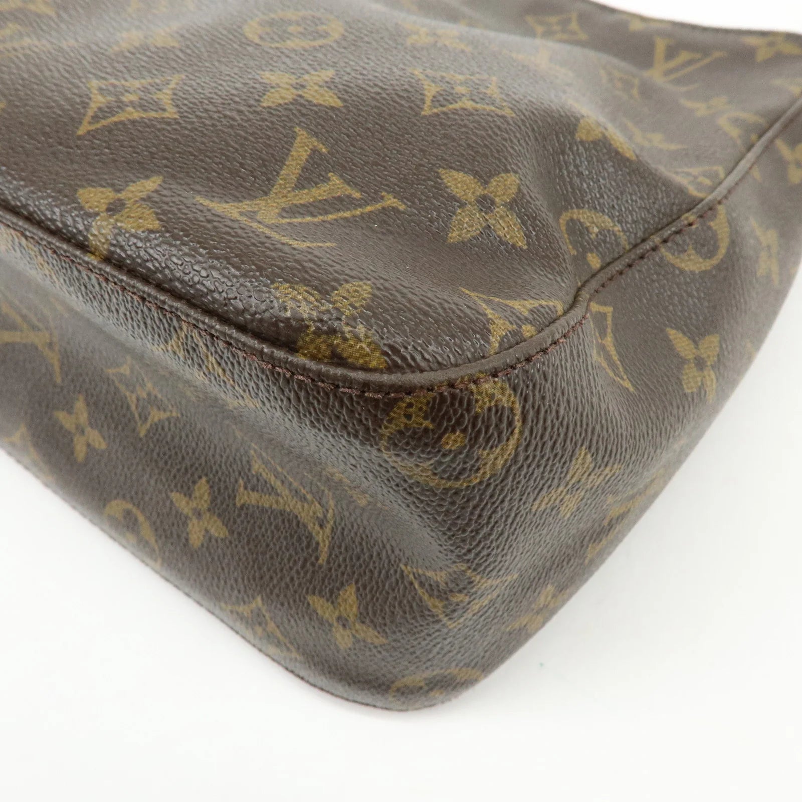 Louis Vuitton - Looping MM